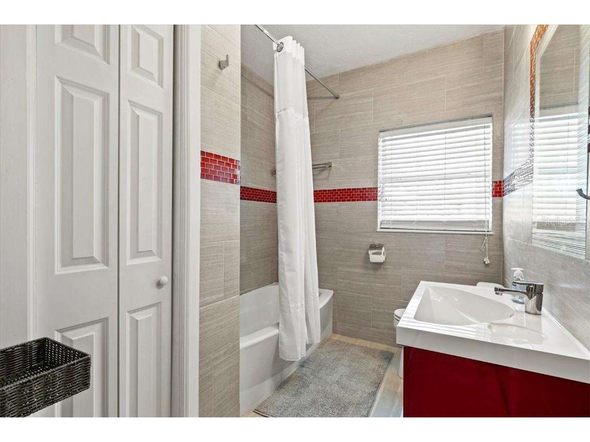  Sarasota FL 34237 A4606755 image29