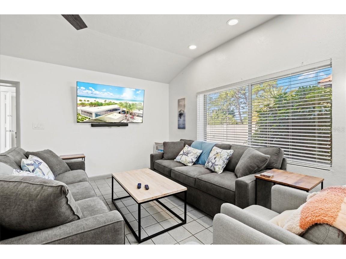  Sarasota FL 34237 A4606755 image32