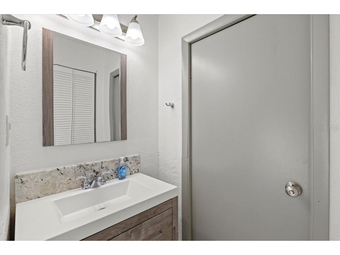  Sarasota FL 34237 A4606755 image40