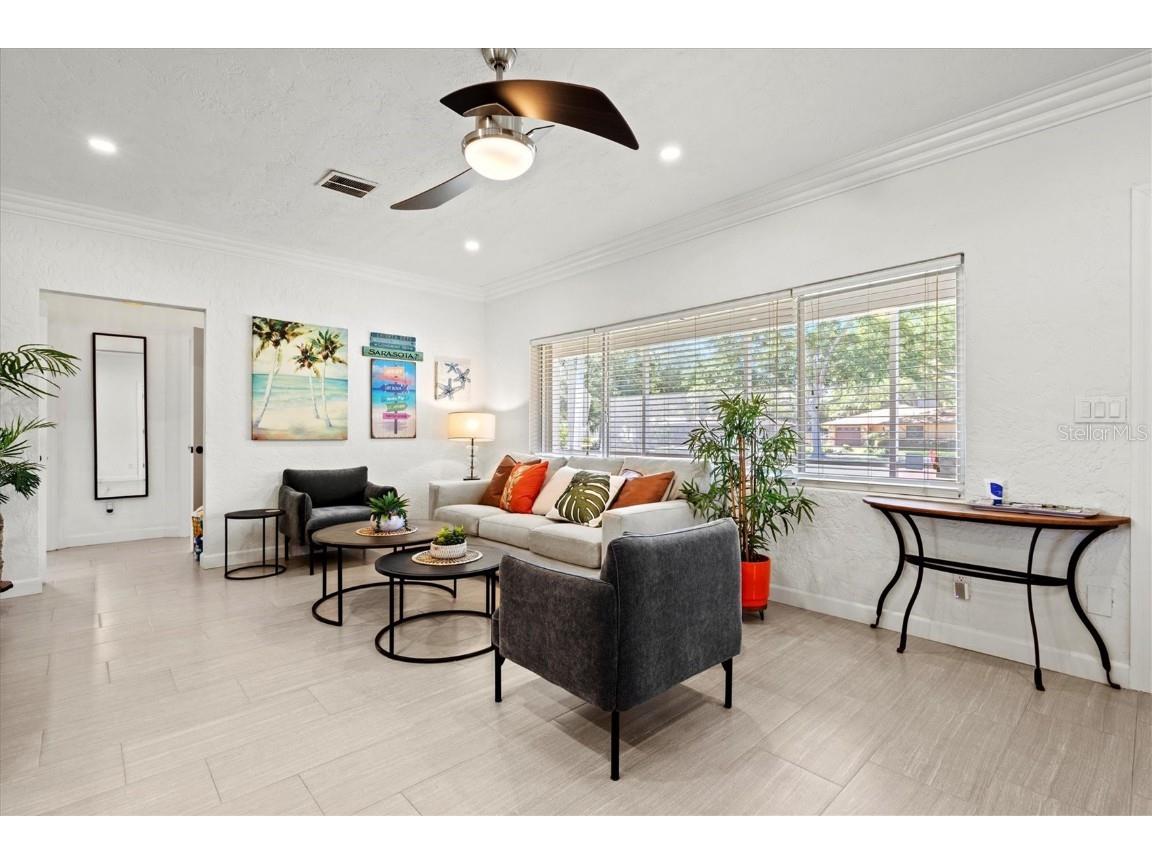  Sarasota FL 34237 A4606755 image9