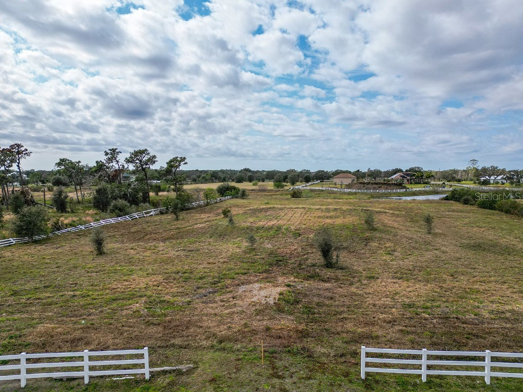  Sarasota FL 34240 A4558779 image1