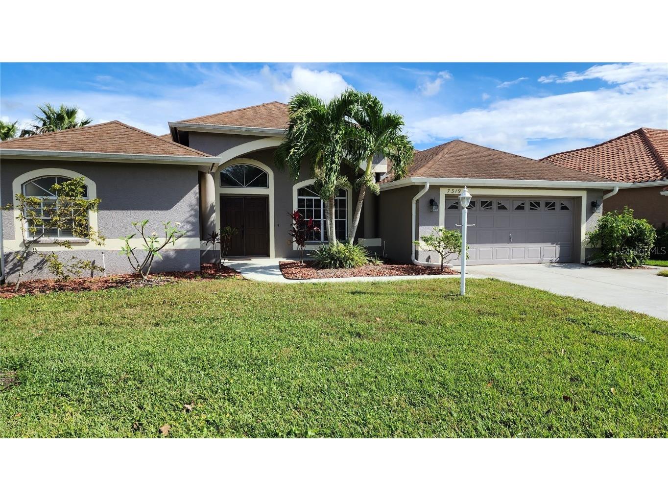  Sarasota FL 34243 A4552638 image1