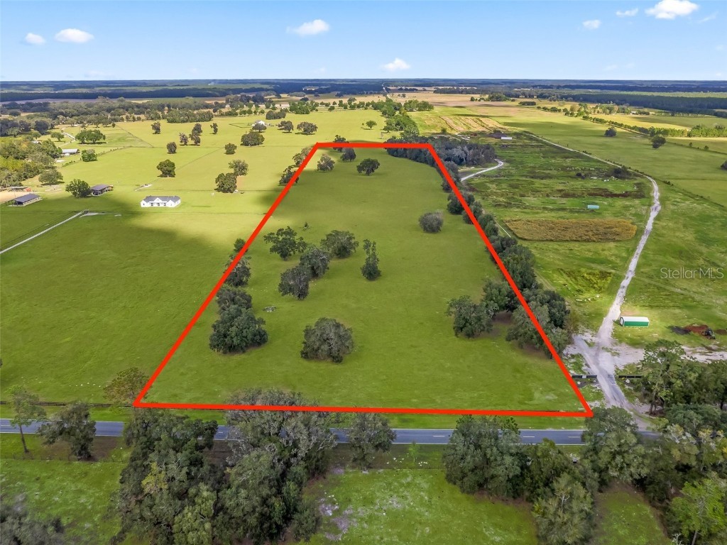 SE 35 Street Morriston FL 32668 OM667497 image1