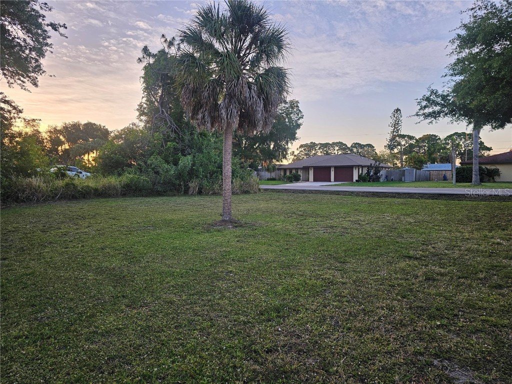 Shamrock Drive, Venice, FL, 34293 MLS N6132373 Edina Realty