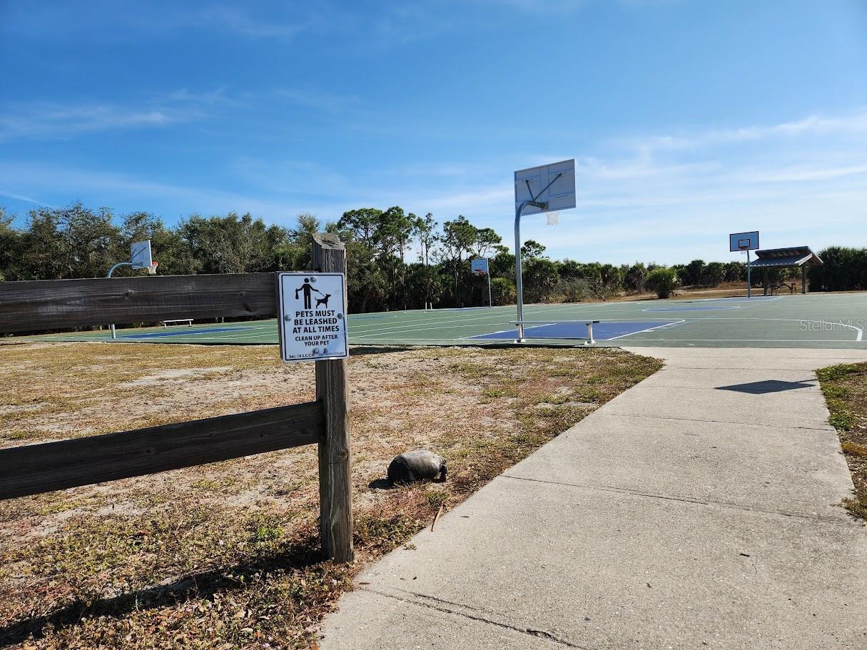 Shamrock Drive Venice FL 34293 N6144819 image42
