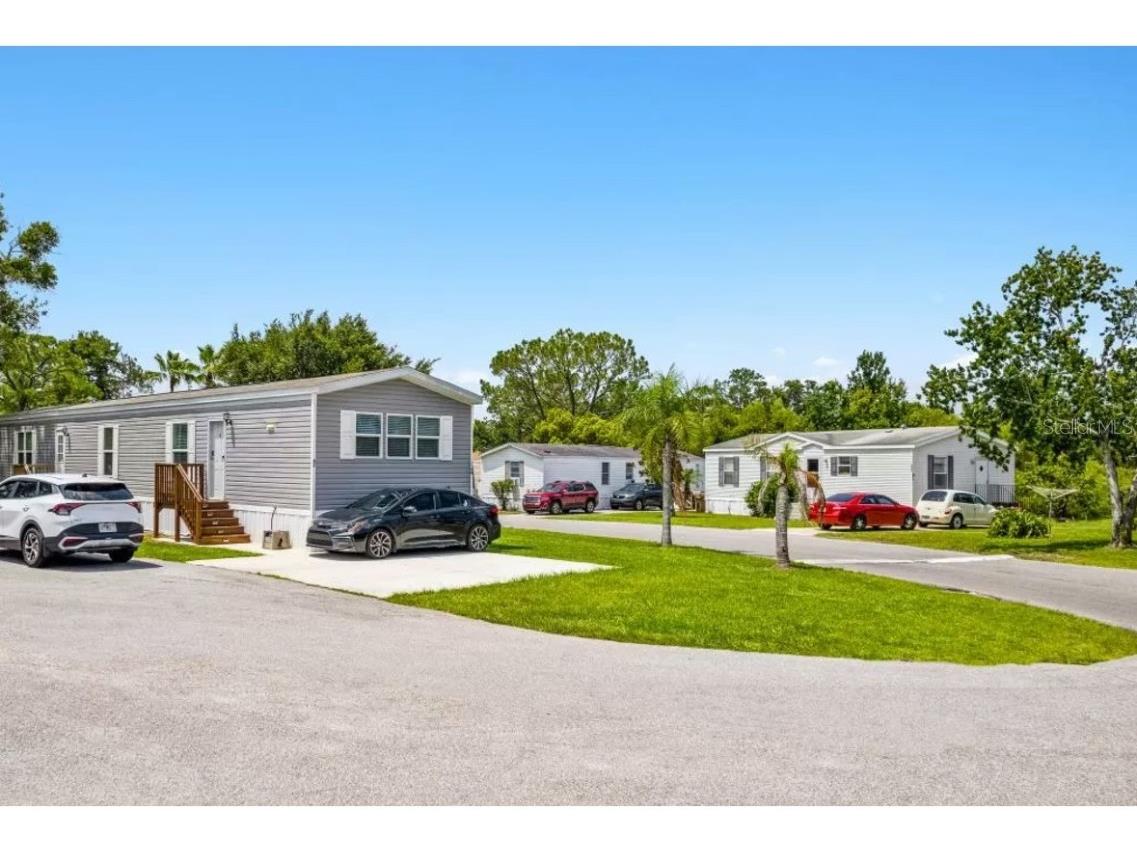 Siesta Lago Drive Kissimmee FL 34746 J971699 image1