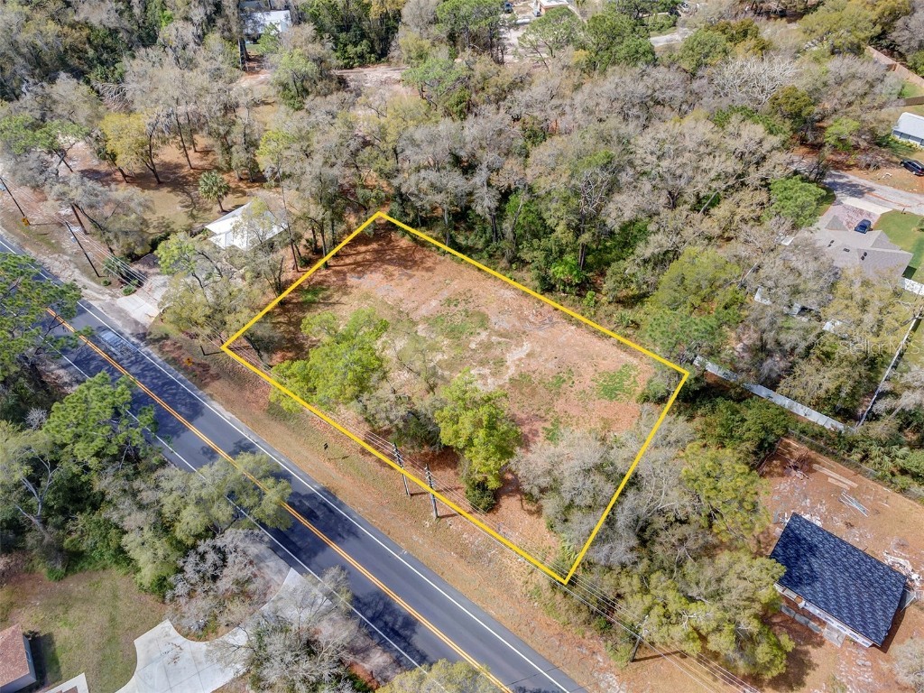 Sorrento Avenue Mount Plymouth FL 32776 V4935030 image1