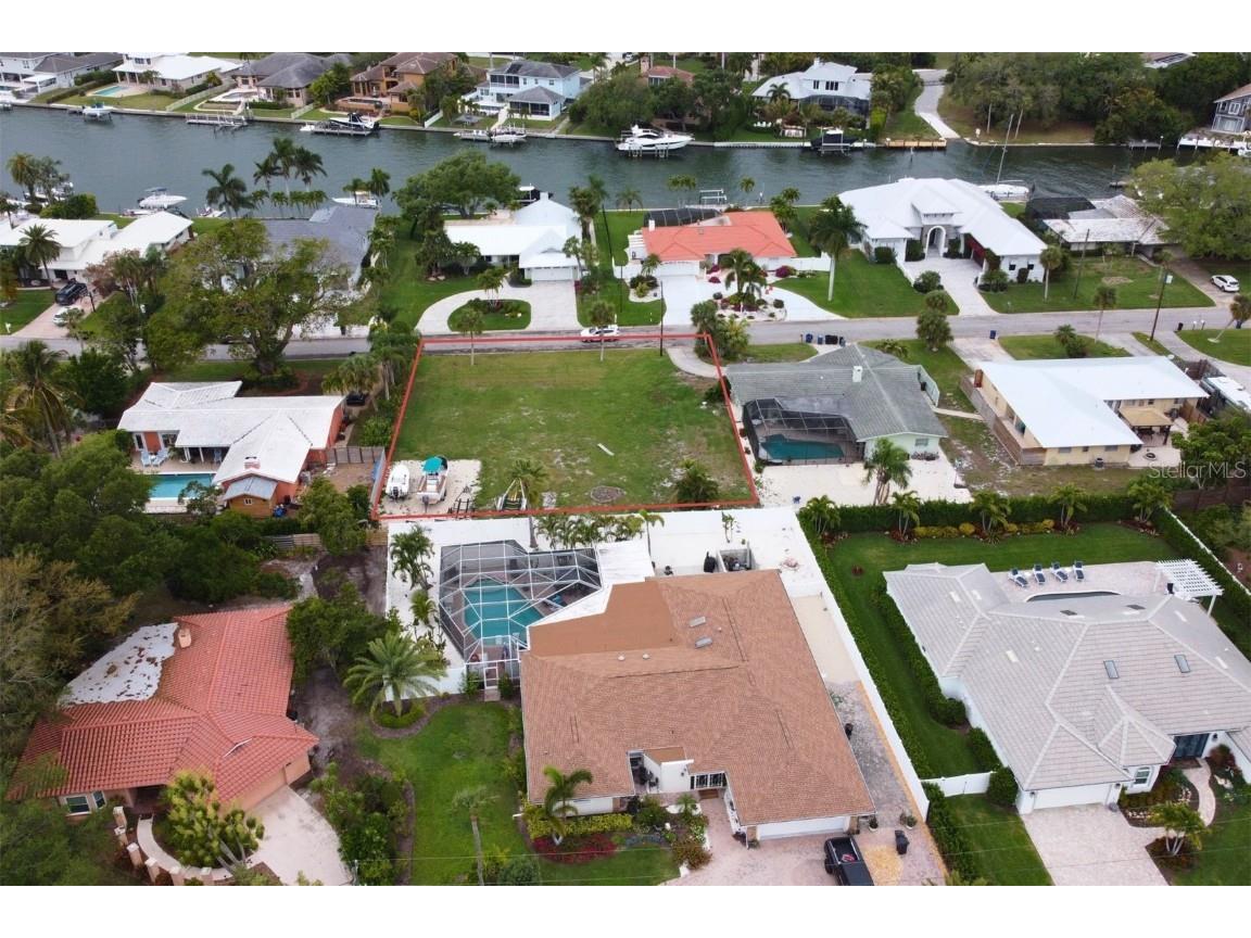 Southpointe Drive Sarasota FL 34231 A4629309 image2