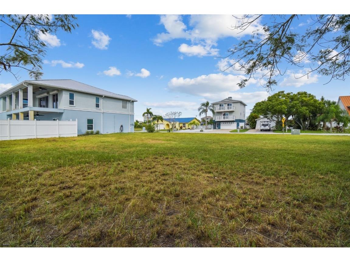 Southwind Drive Hudson FL 34667 T3407844 image11