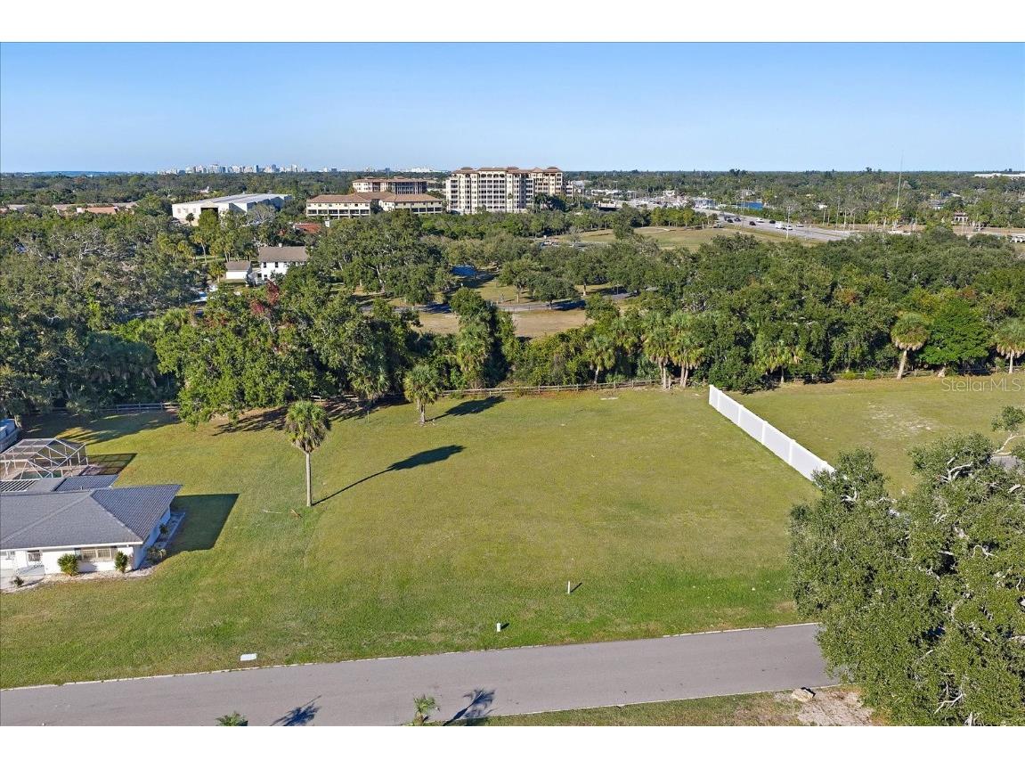 Southwood Street Sarasota FL 34231 A4675599 image4