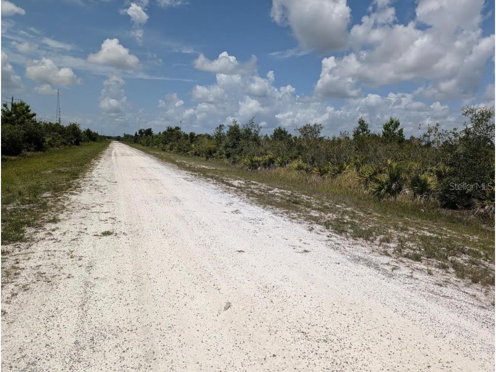 St Petersburg Drive Indian Lake Estates FL 33855 - LAKE WALK-IN-WATER T3518411 image2