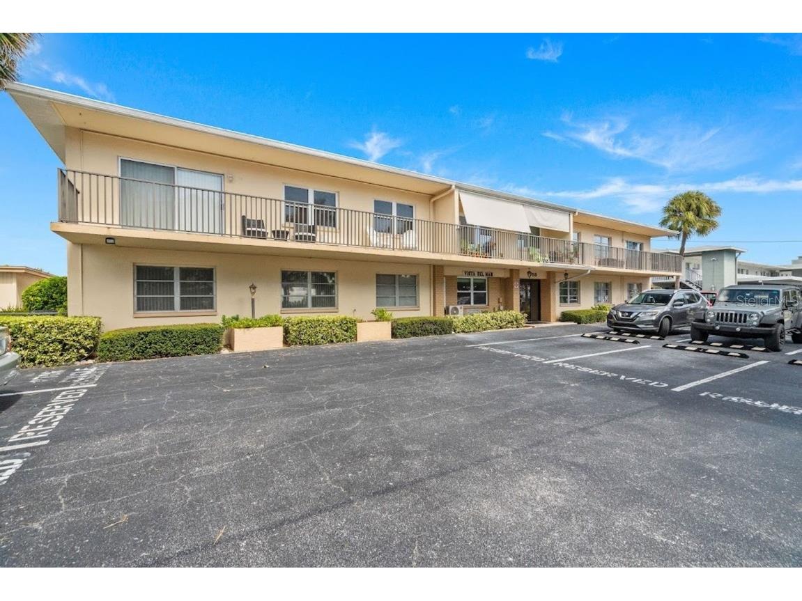  Saint Petersburg FL 33711 U8190613 image1