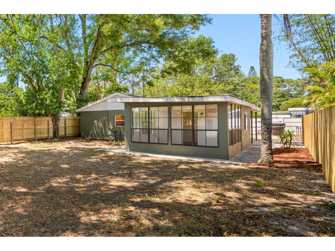  Saint Petersburg FL 33713 U8198252 image1