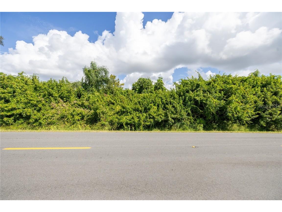 Sterling Road Venice FL 34293 A4669448 image3