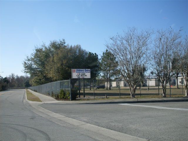 Suburban Drive Orlando FL 32829 O6296834 image5