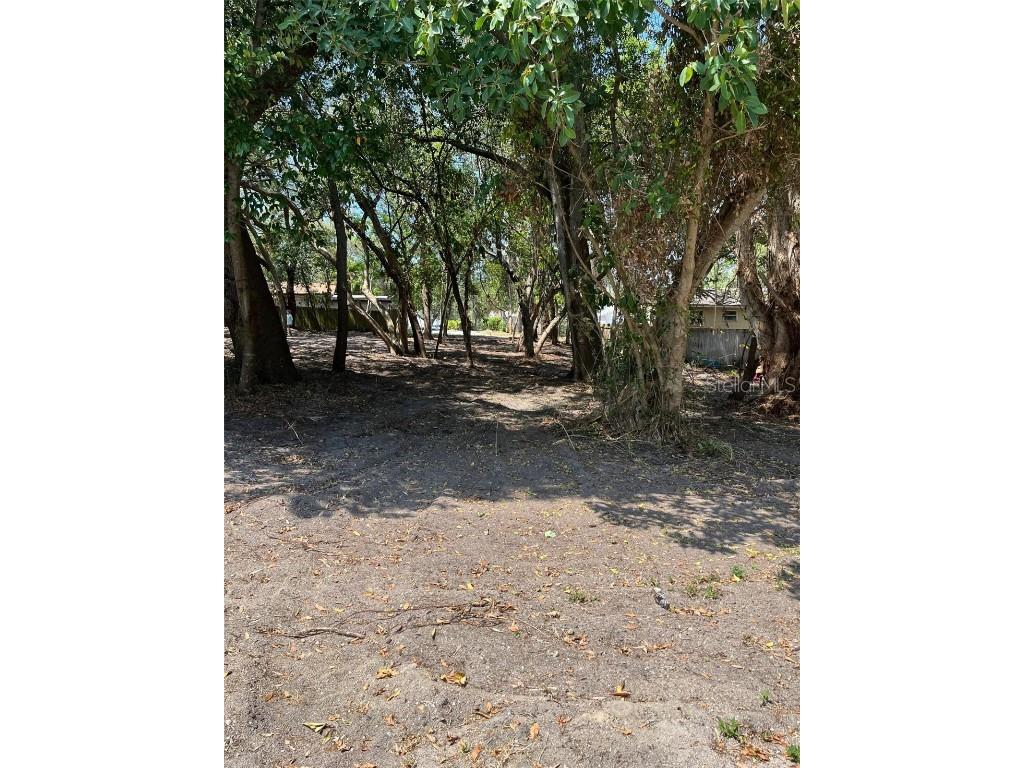 Summit St Largo FL 33770 U8208903 image1