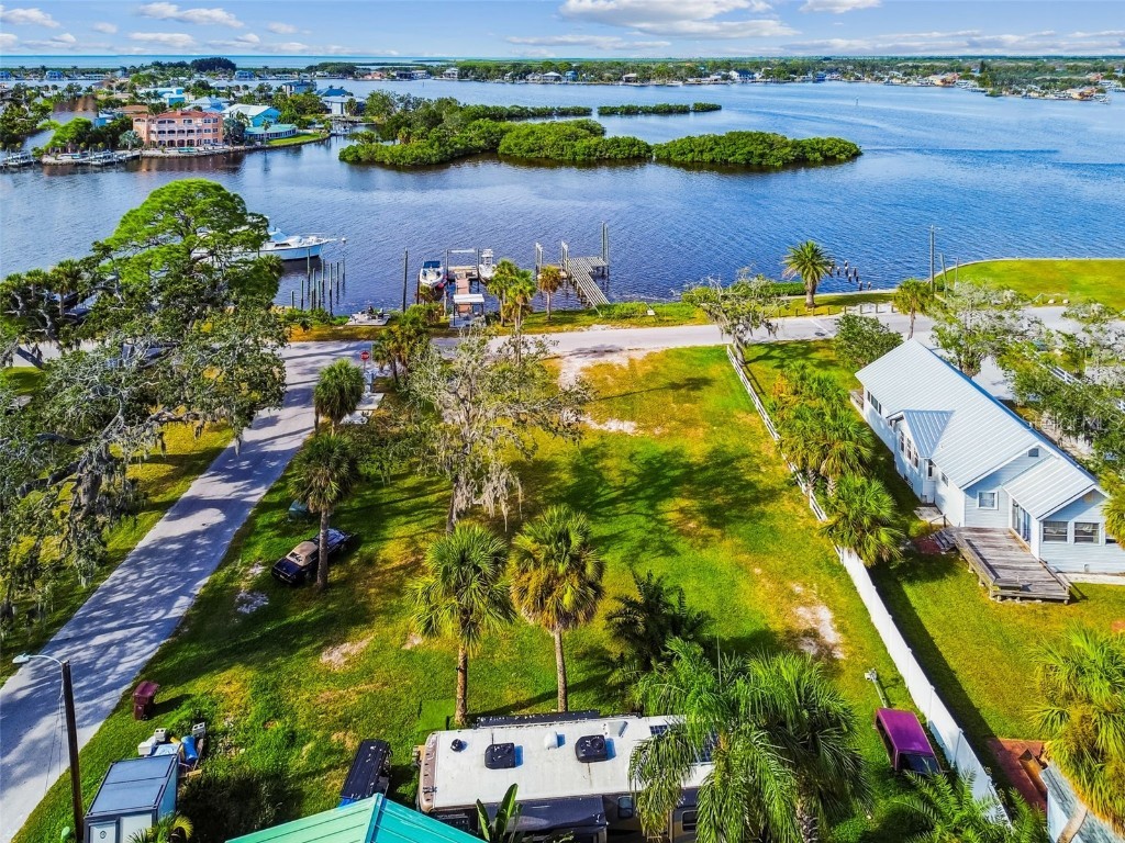 Sunset Boulevard Port Richey FL 34668 TB8432467 image41