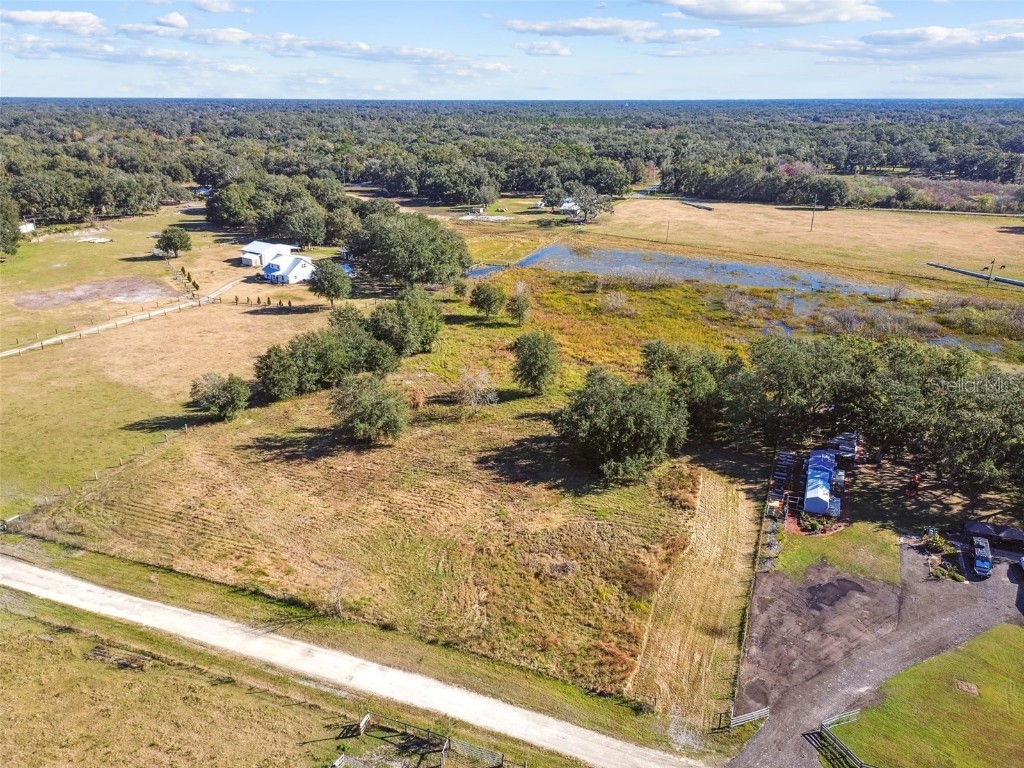 Sw 32nd Bushnell FL 33513 O6357111 image34