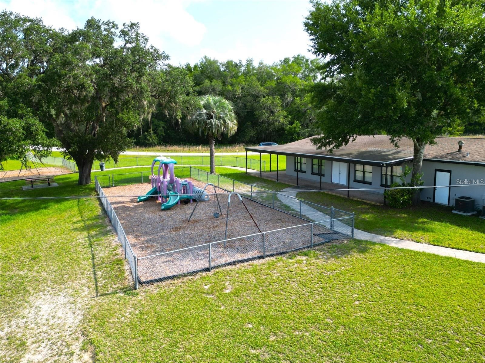 SW Half Moon Drive Dunnellon FL 34431 OM725301 image13