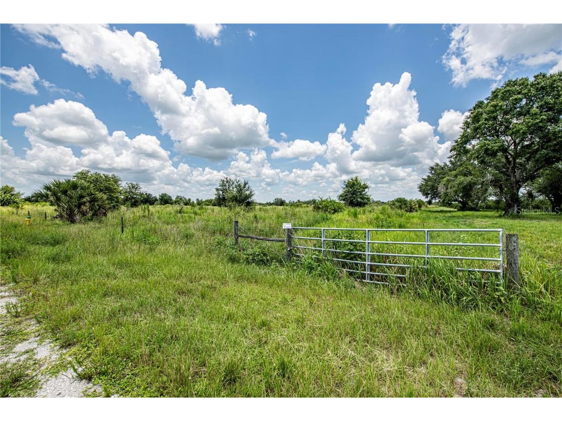 Sw Hull Avenue Arcadia FL 34269 N6141610 image36