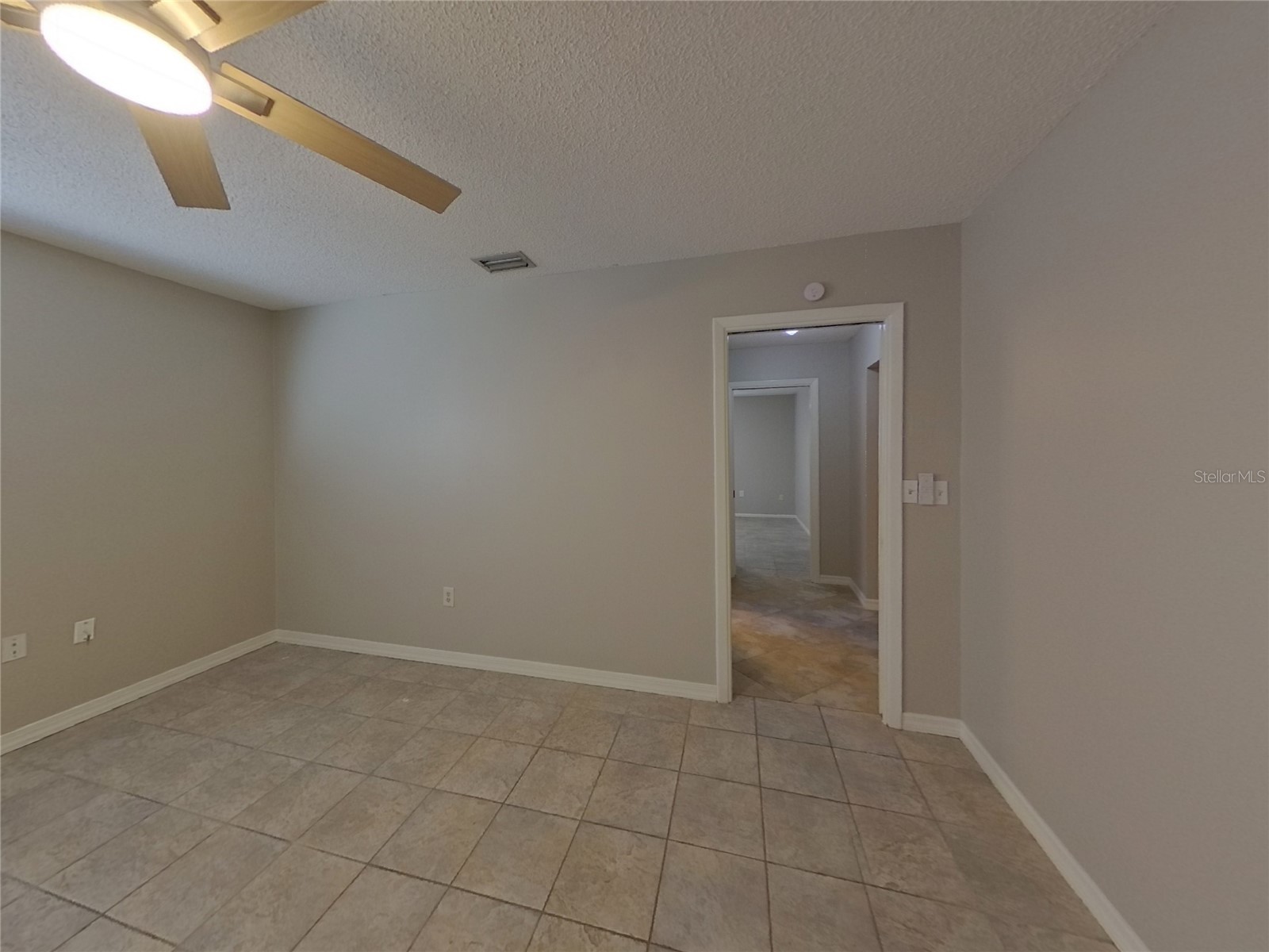  Safety Harbor FL 34695 TB8470933 image12