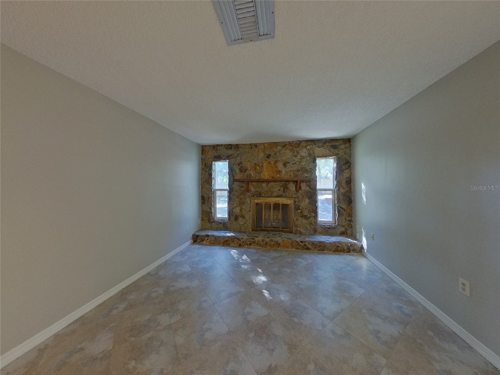  Safety Harbor FL 34695 TB8470933 image18