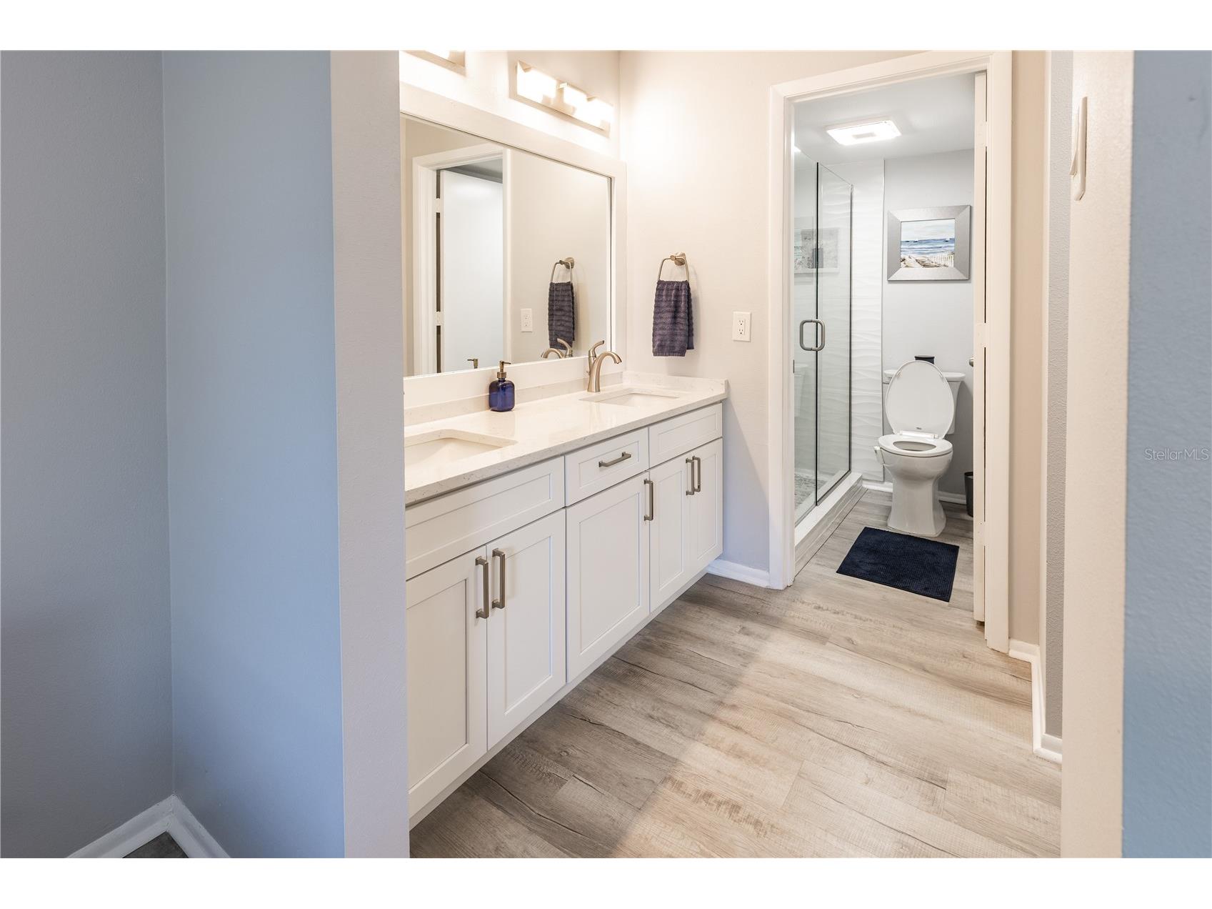  Sarasota FL 34231 A4685155 image17