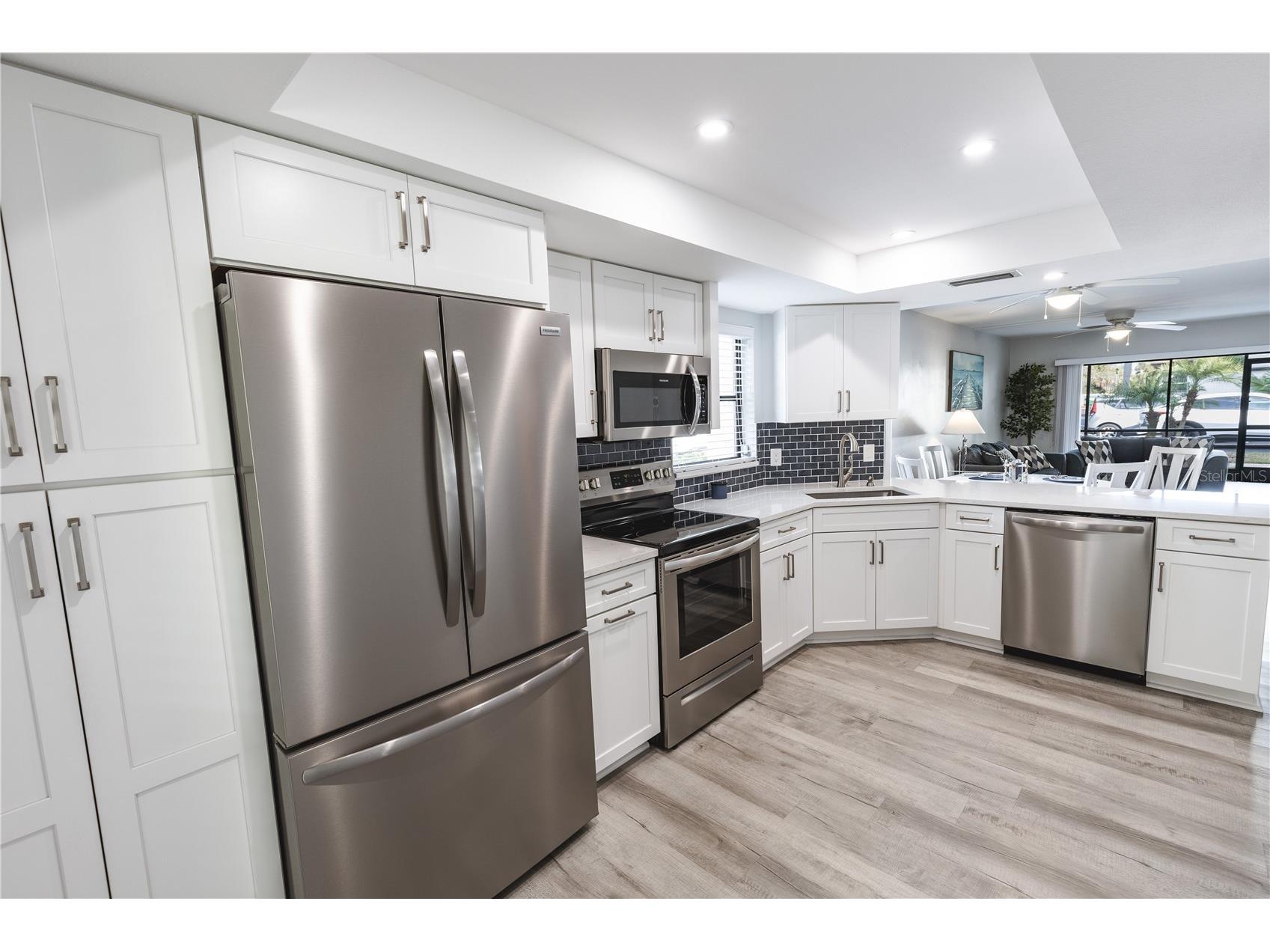  Sarasota FL 34231 A4685155 image6