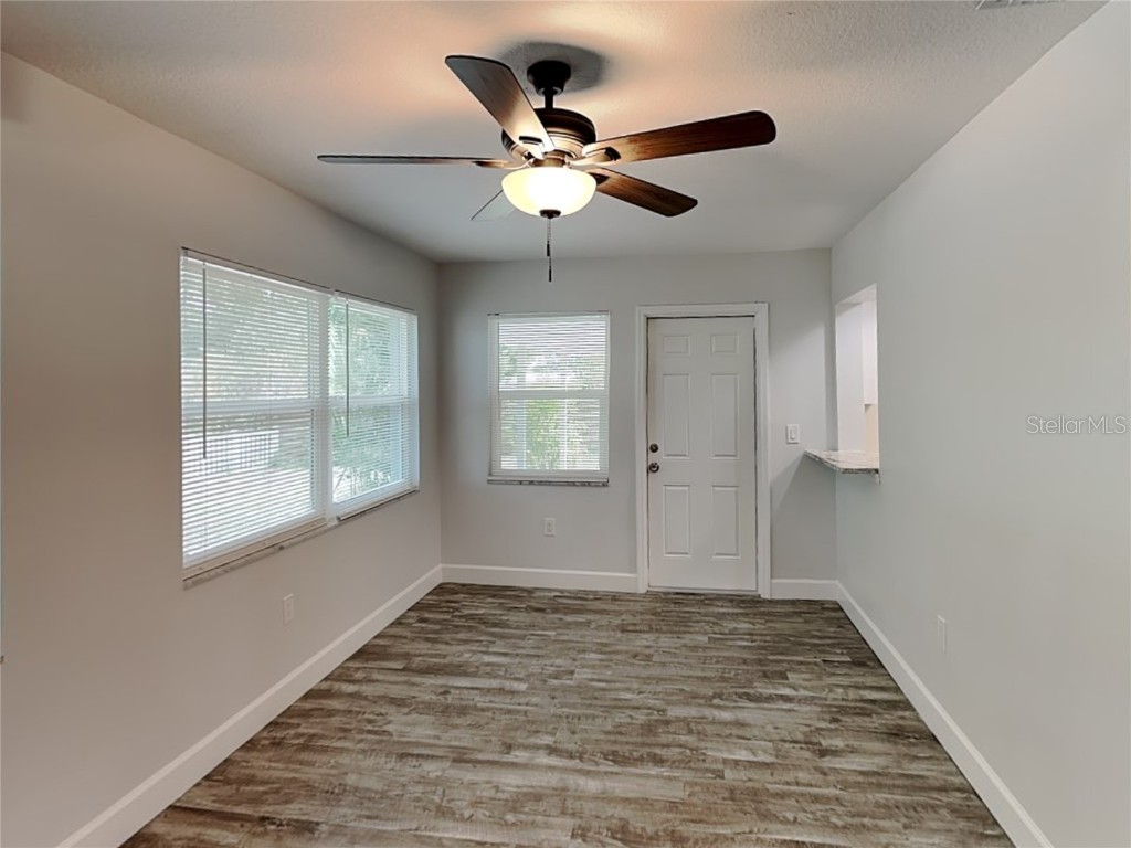  Sarasota FL 34231 TB8455508 image14