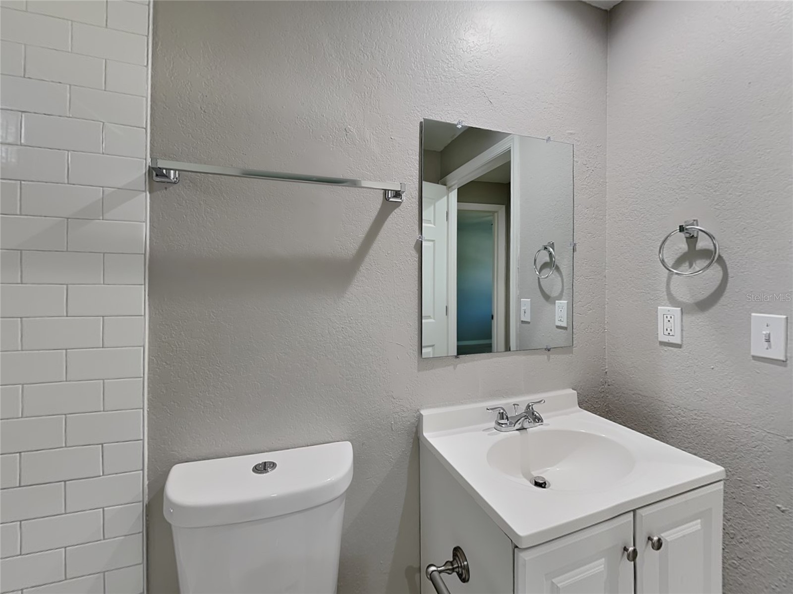  Sarasota FL 34231 TB8467465 image15