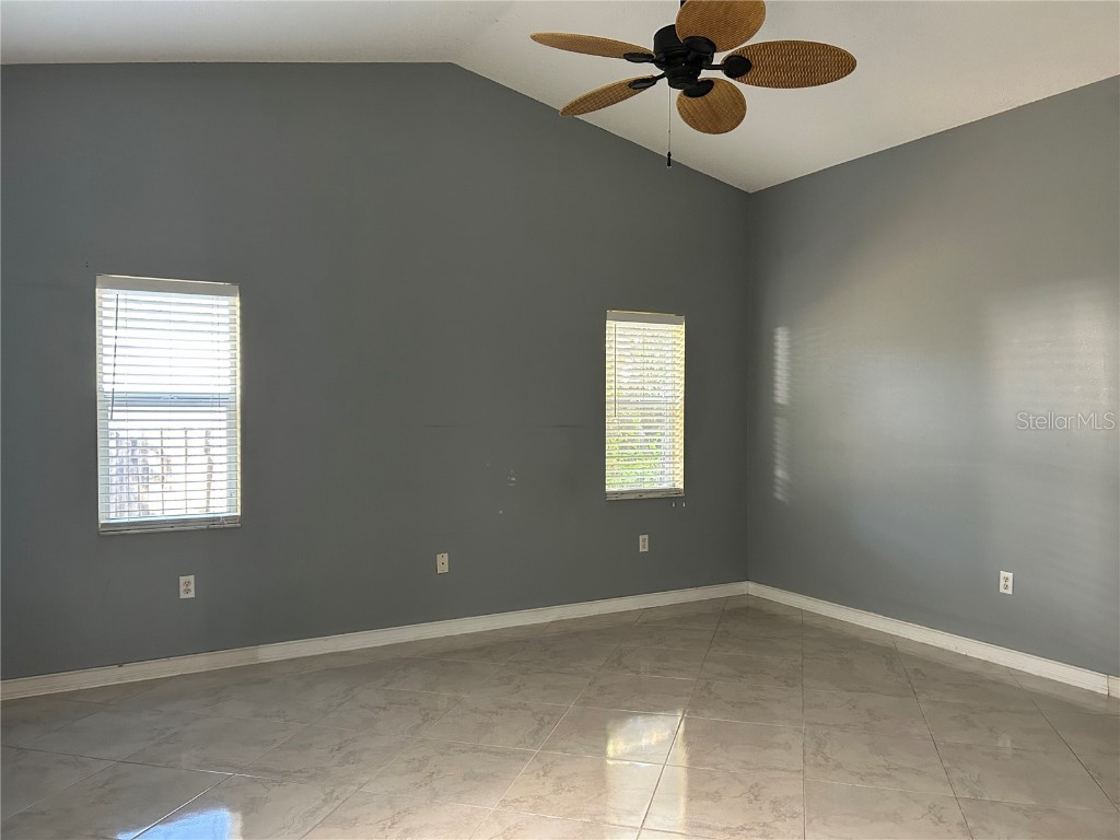 1024 Albritton Avenue Sarasota FL 34232 A4672281 image10