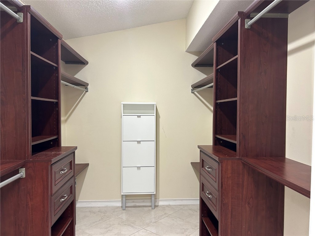 1024 Albritton Avenue Sarasota FL 34232 A4672281 image20