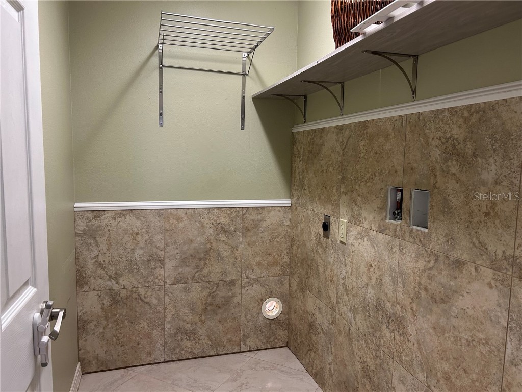 1024 Albritton Avenue Sarasota FL 34232 A4672281 image29