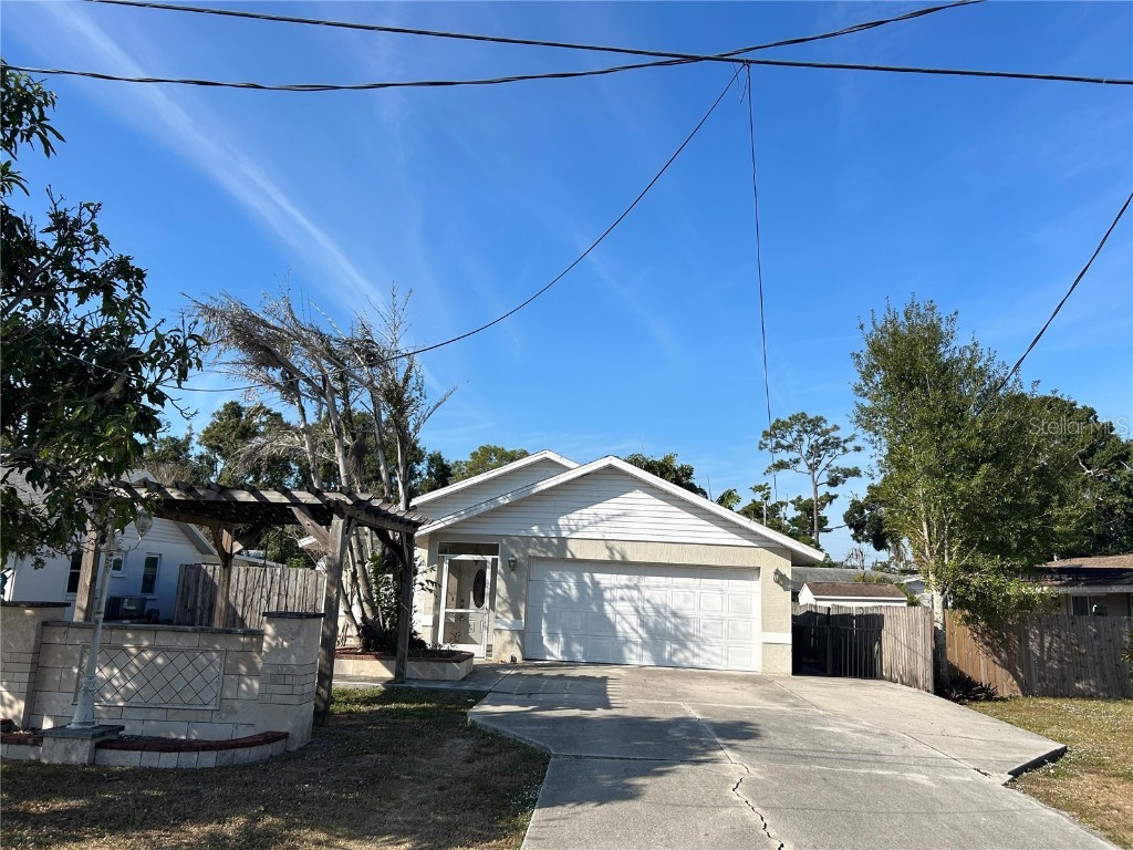 1024 Albritton Avenue Sarasota FL 34232 A4672281 image3