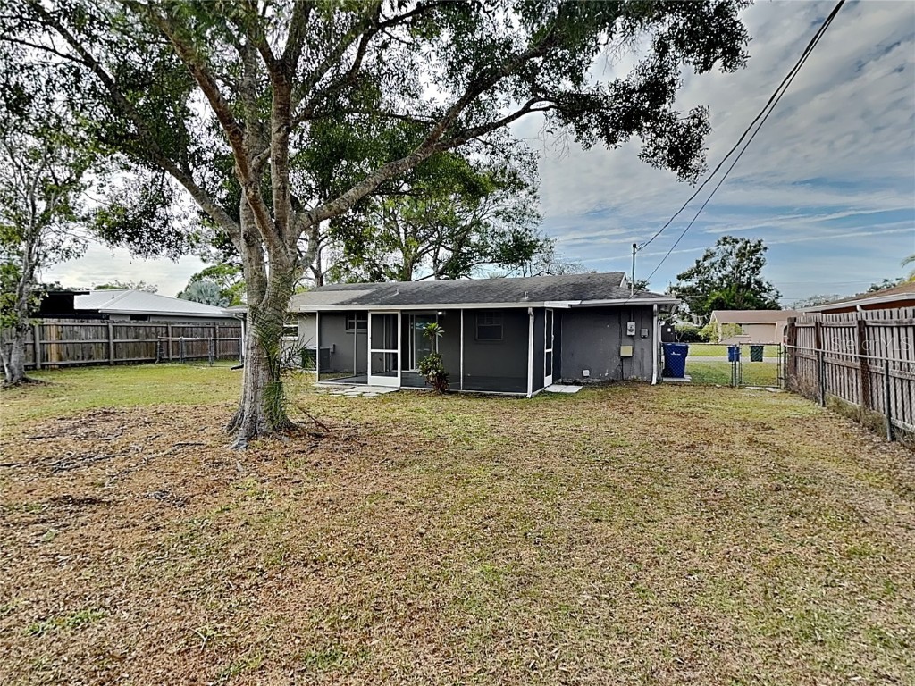  Sarasota FL 34232 TB8455480 image16