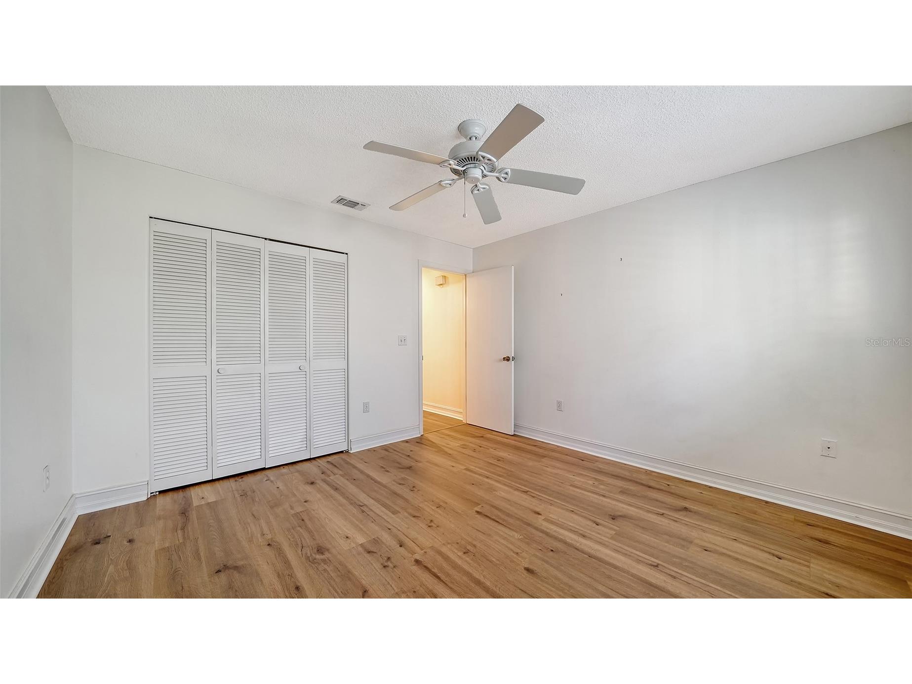  Sarasota FL 34233 A4695930 image22