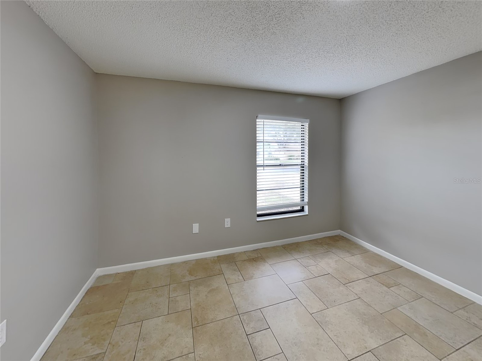  Sarasota FL 34233 TB8469743 image12