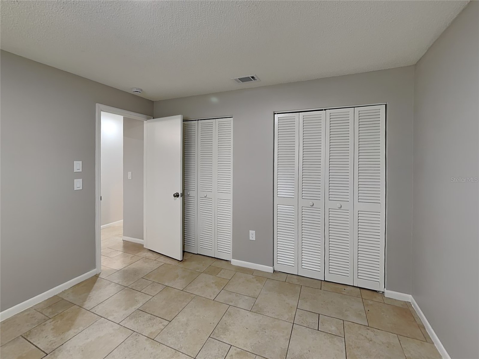  Sarasota FL 34233 TB8469743 image15