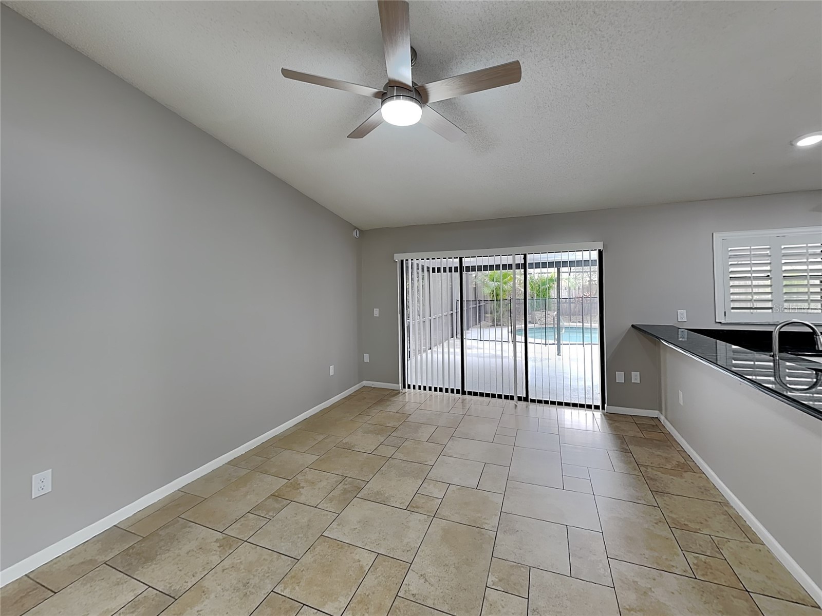  Sarasota FL 34233 TB8469743 image3