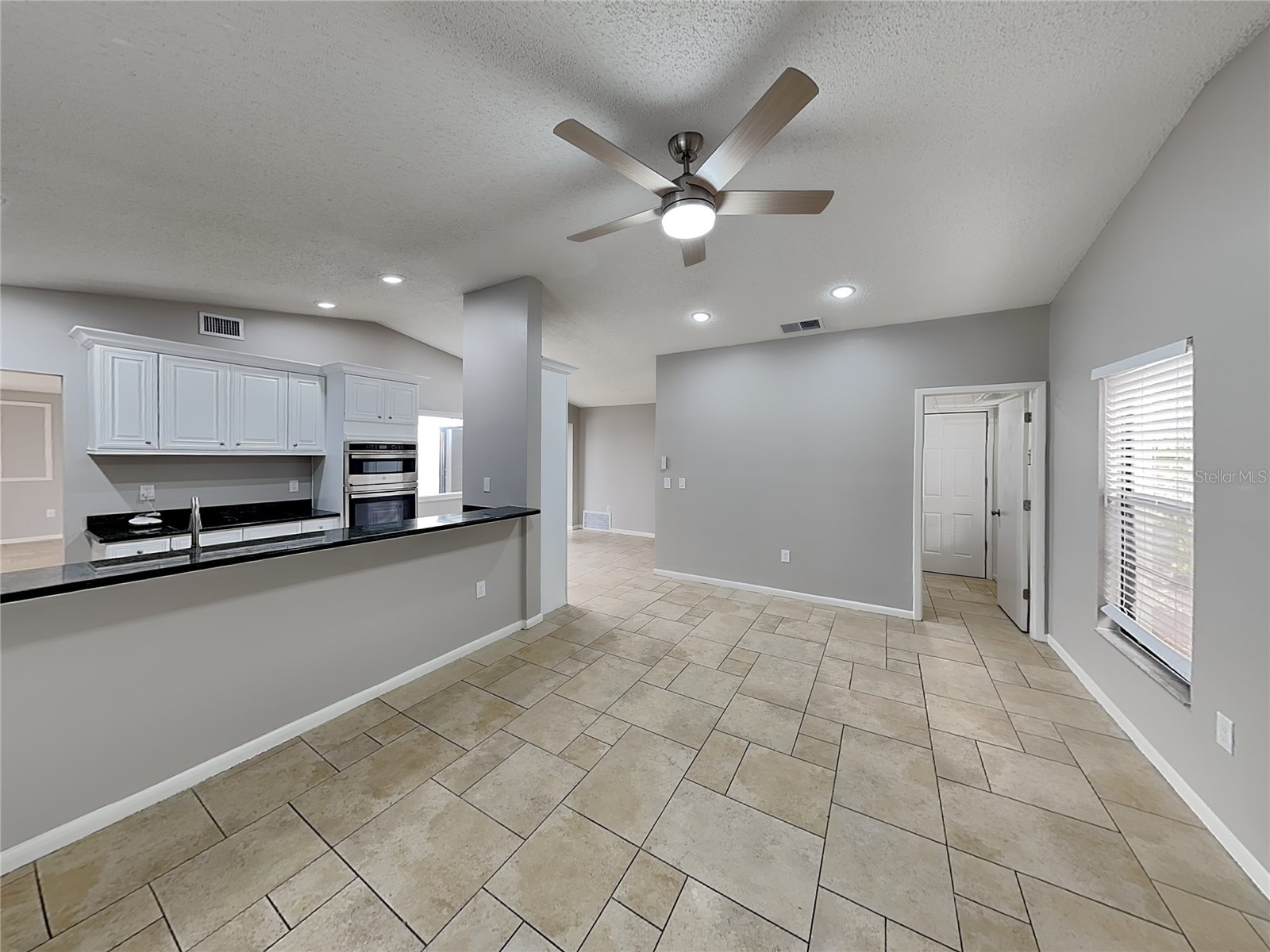  Sarasota FL 34233 TB8469743 image4