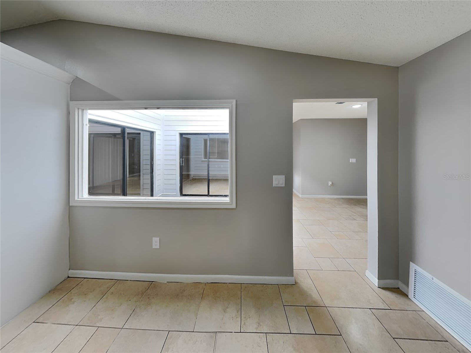  Sarasota FL 34233 TB8469743 image5