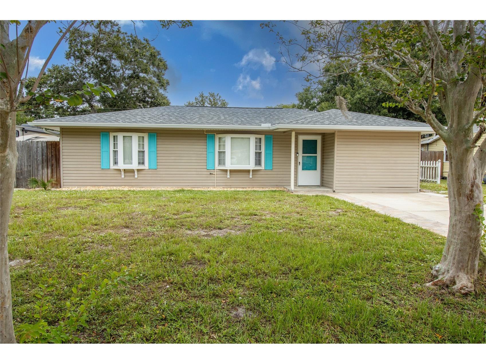  Sarasota FL 34237 A4693885 image1