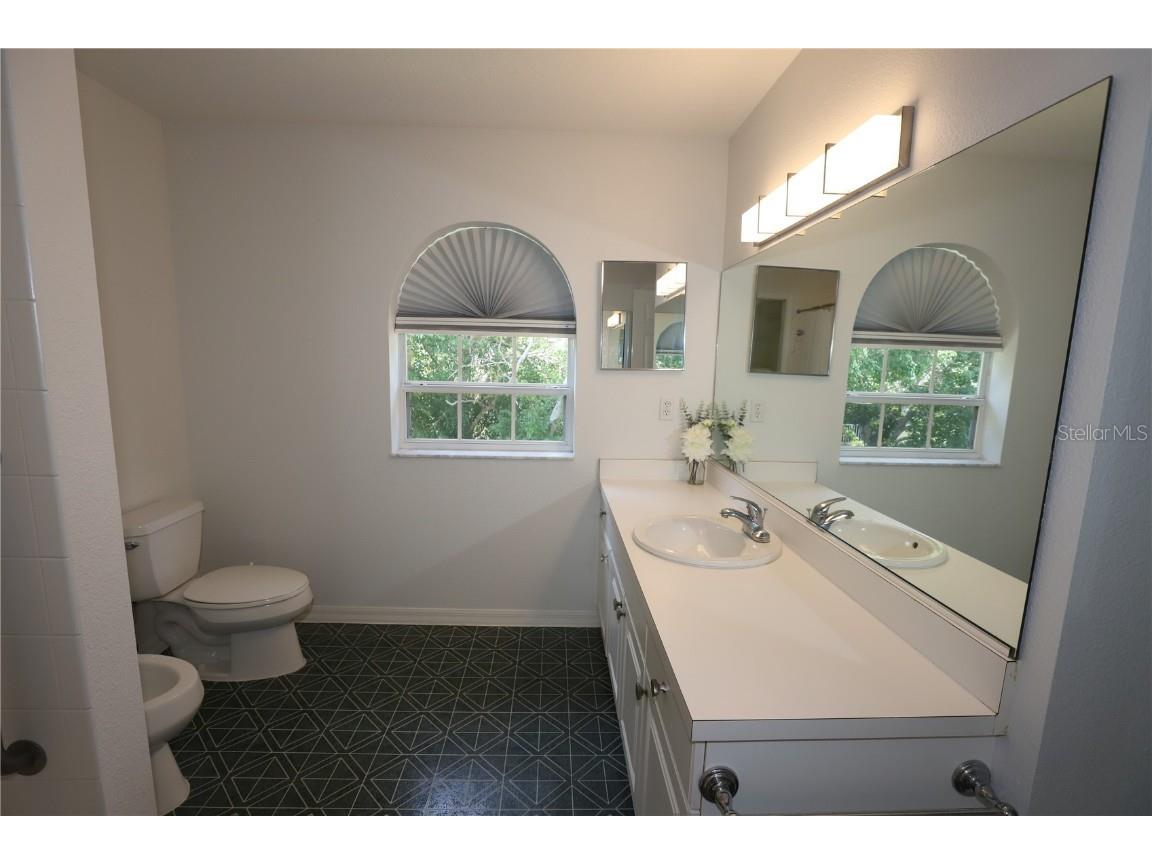  Sarasota FL 34238 A4610585 image23