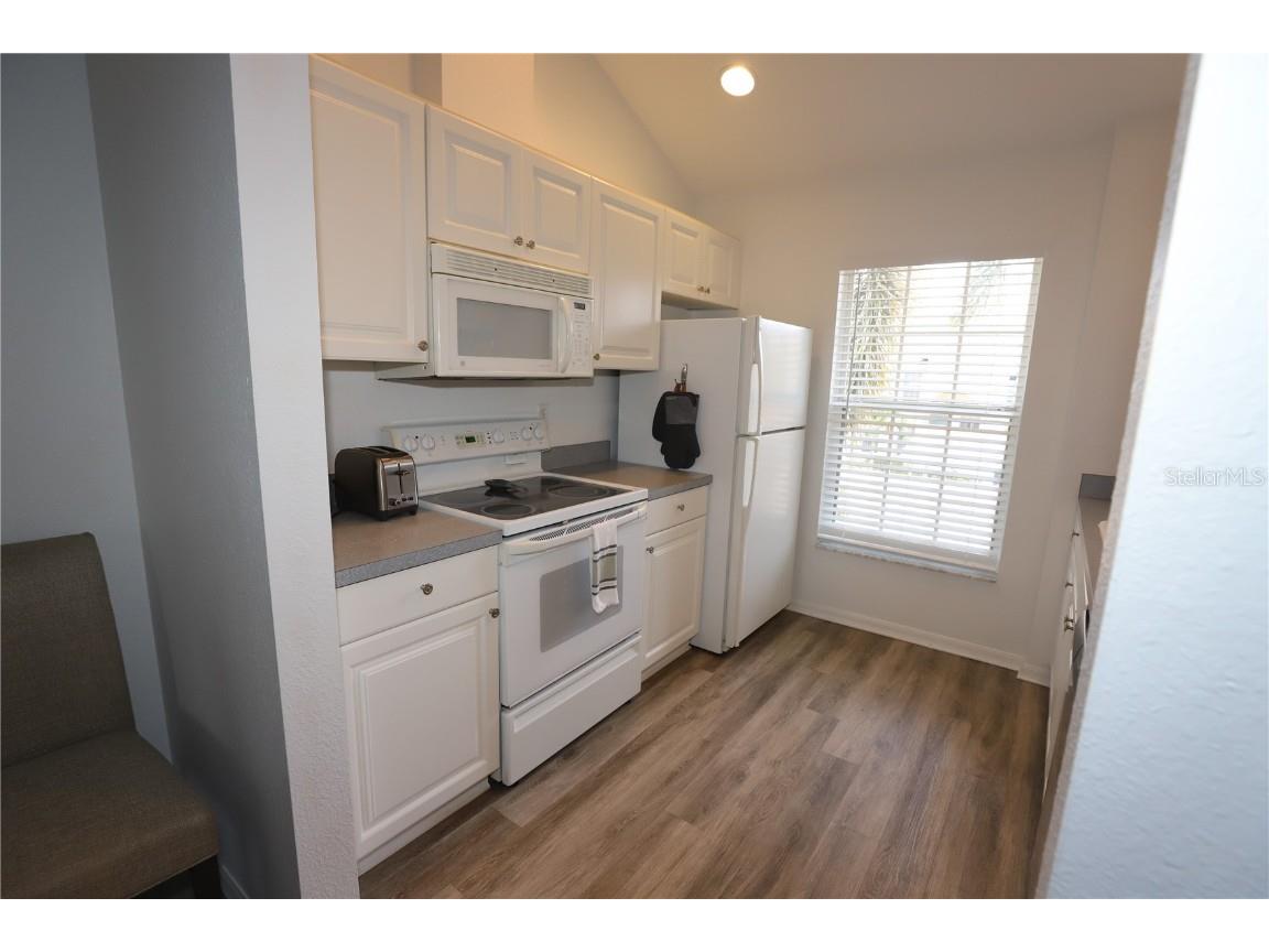  Sarasota FL 34238 A4610585 image8