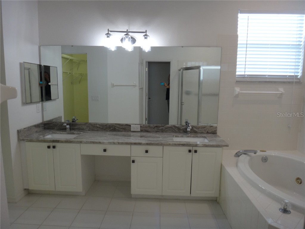  Sarasota FL 34238 A4651645 image13