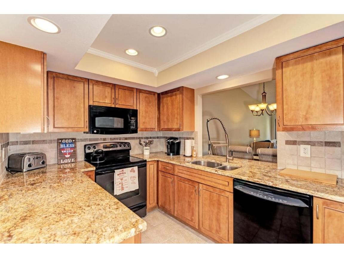  Sarasota FL 34238 N6133940 image11