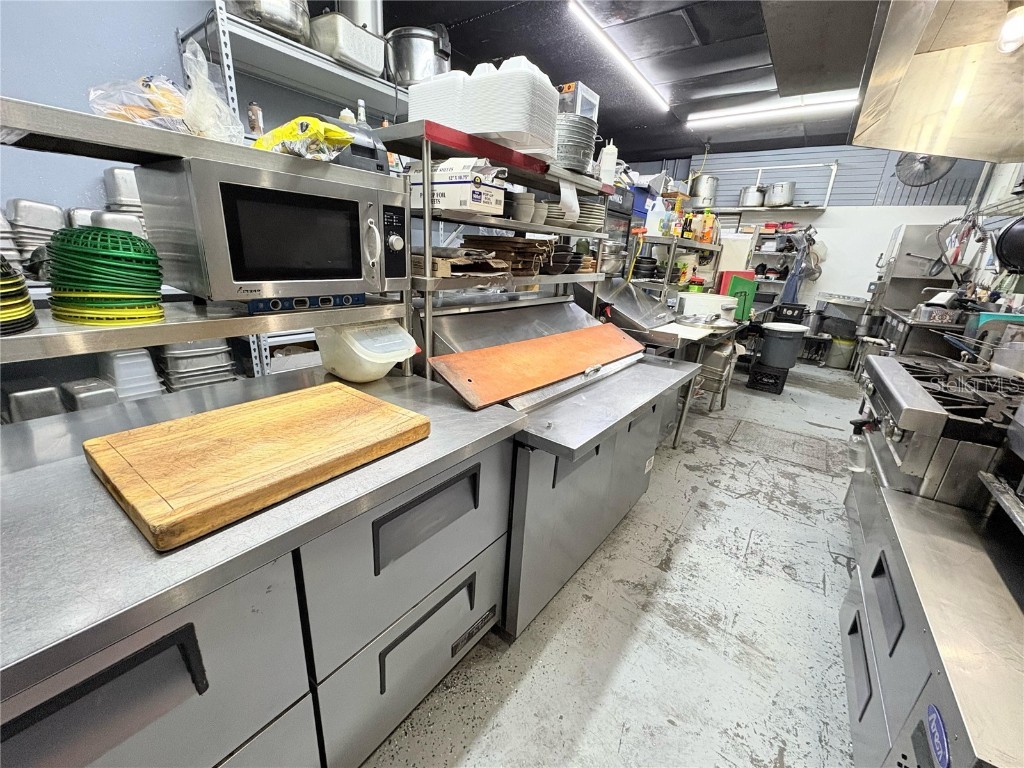  Sarasota FL 34239 A4672129 image10