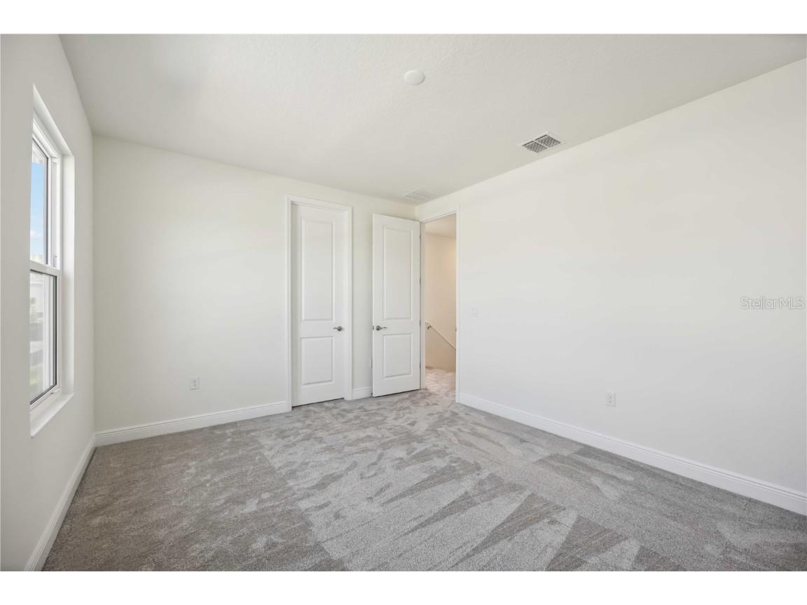  Sarasota FL 34240 TB8444569 image15