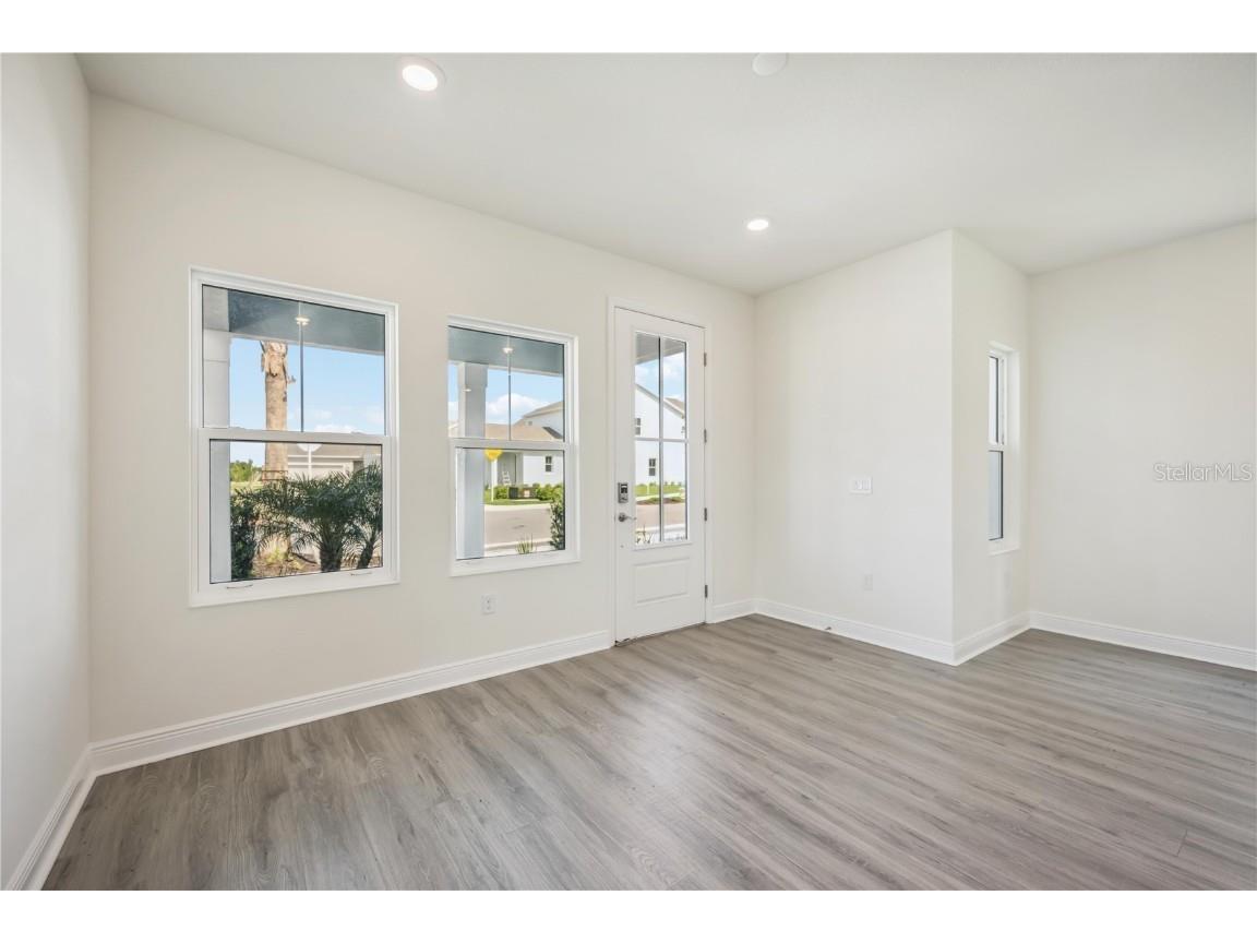  Sarasota FL 34240 TB8444569 image5