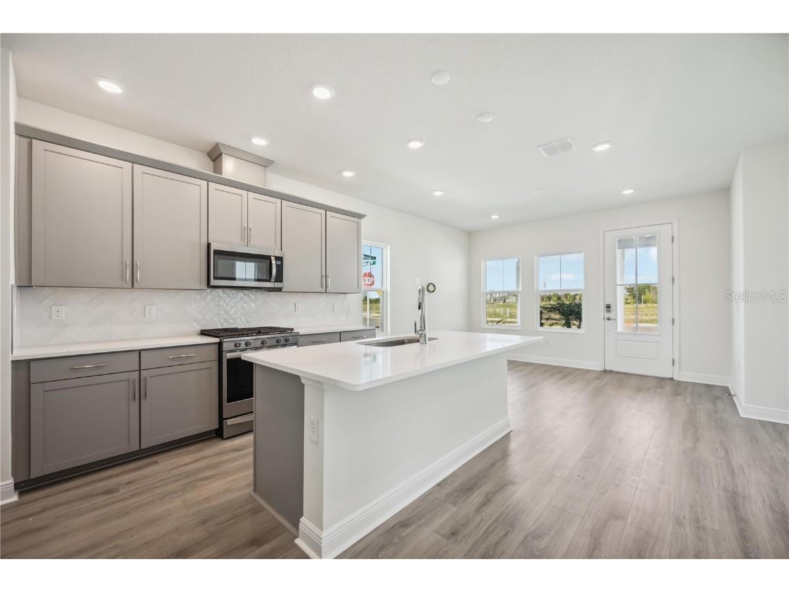  Sarasota FL 34240 TB8444569 image7